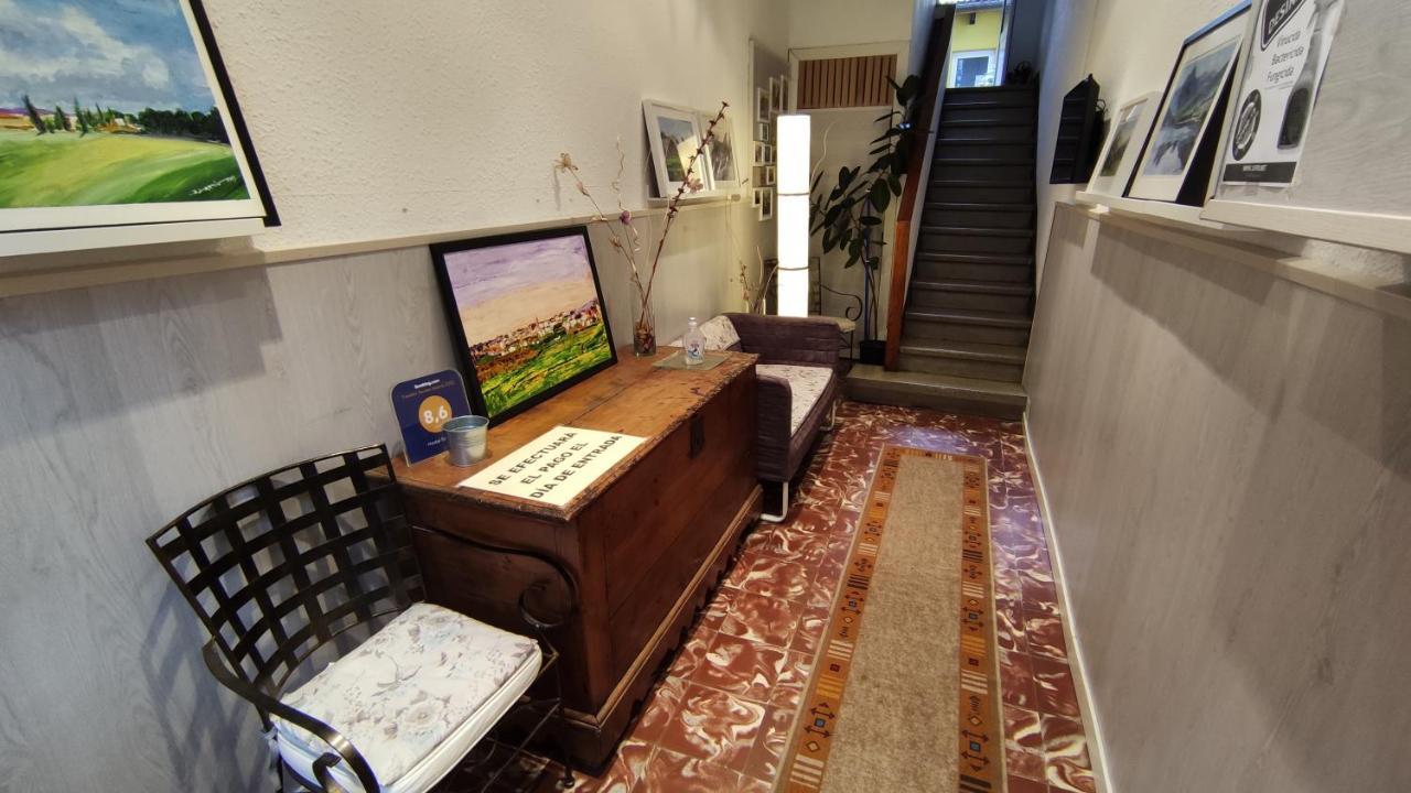 Hostal Escartin Sabiñánigo エクステリア 写真