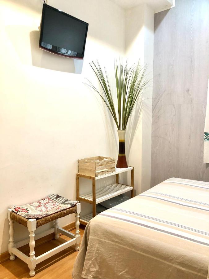 Hostal Escartin Sabiñánigo エクステリア 写真